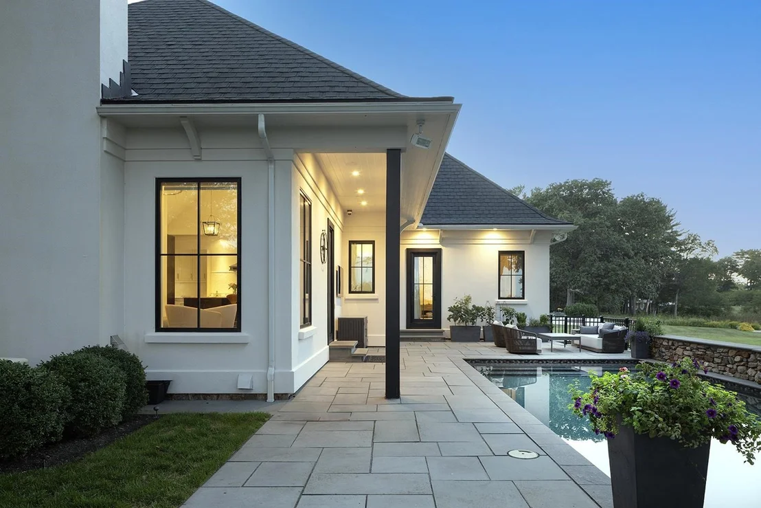 Photo of 12 Runnymede
