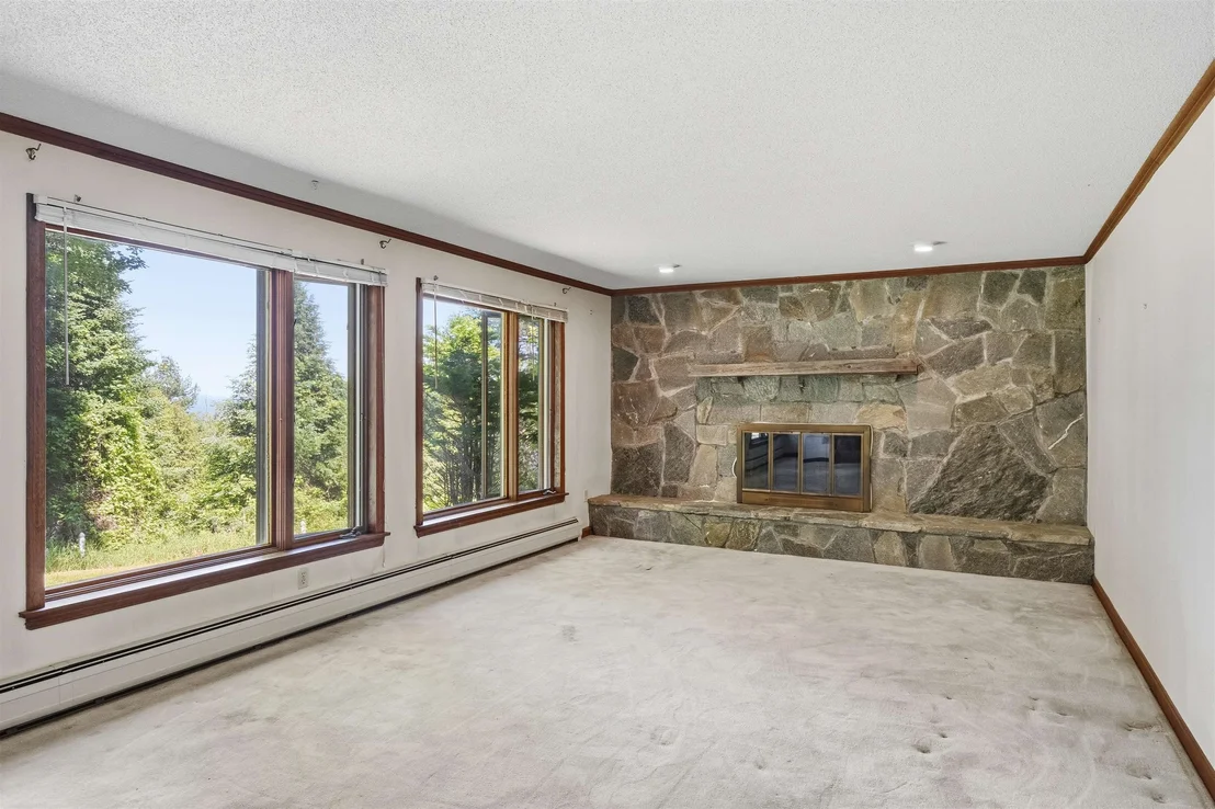 Photo of 1572 Skyline