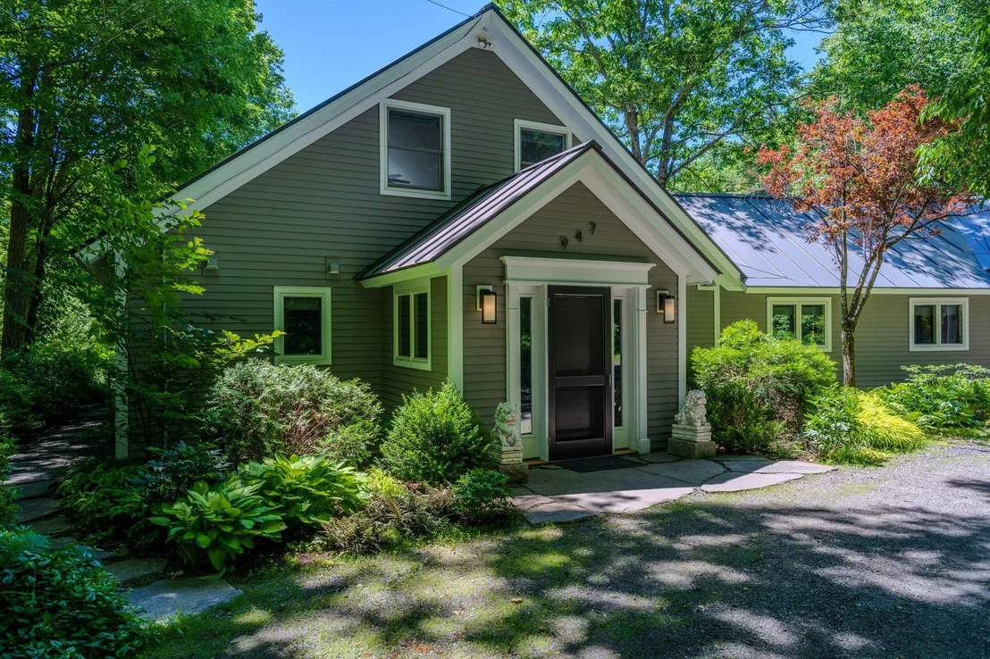 Photo of 947 Miller