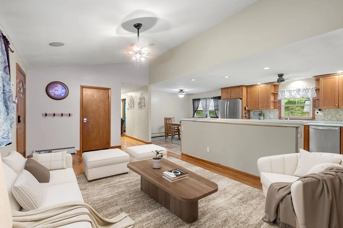 Photo of 6 Juniper