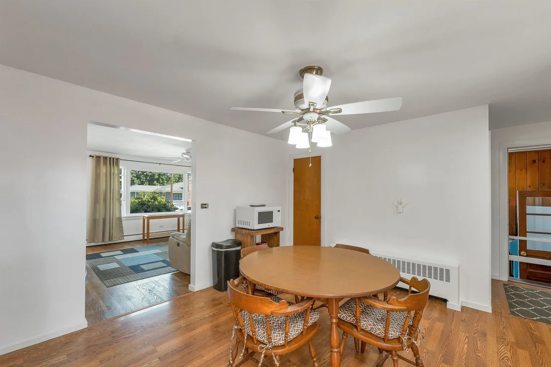 Photo of 21 Acton