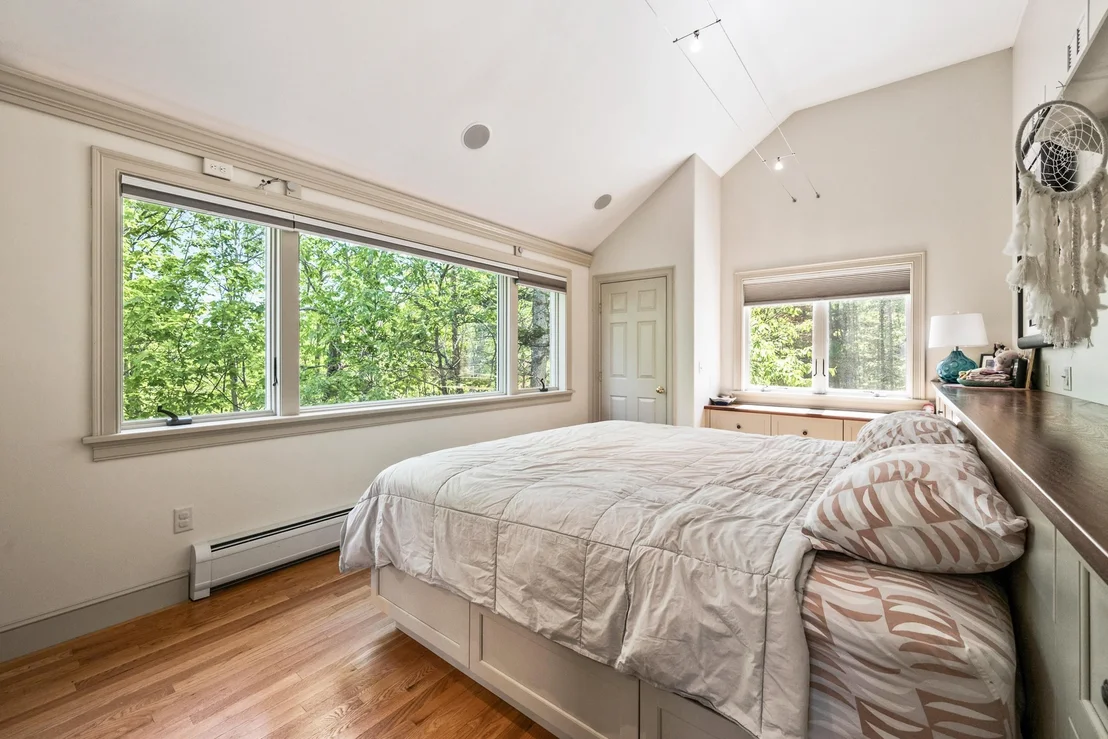 Photo of 11 Vista