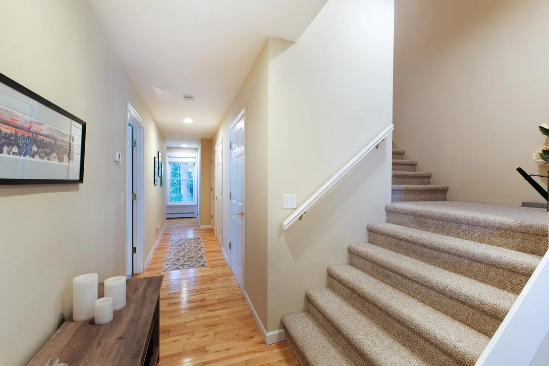 Photo of 107 Mountain View