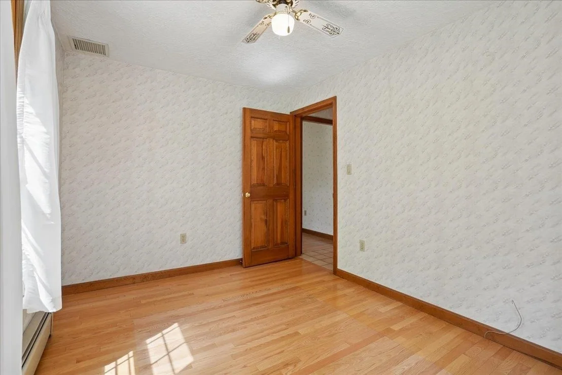 Photo of 58 Joanne