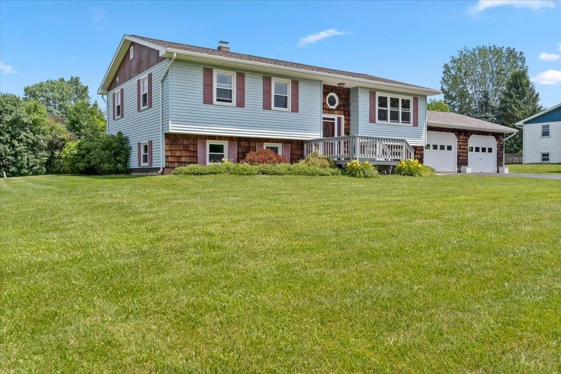 Photo of 17 Meadowbrook