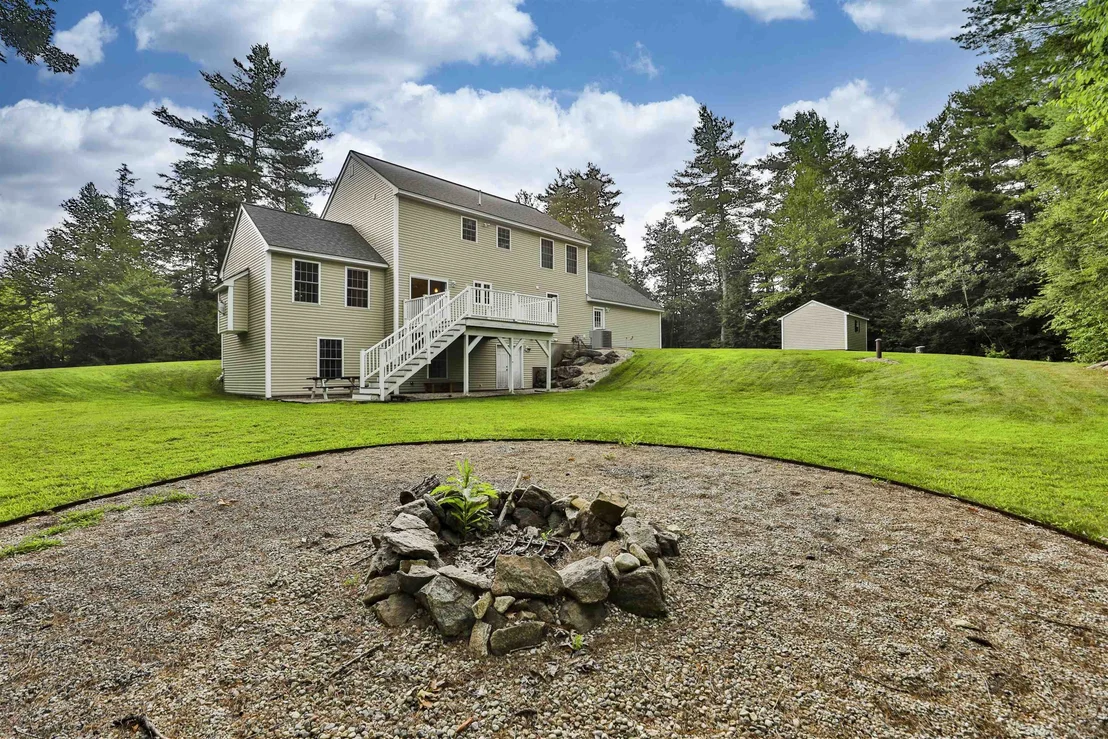 Photo of 14 Ames
