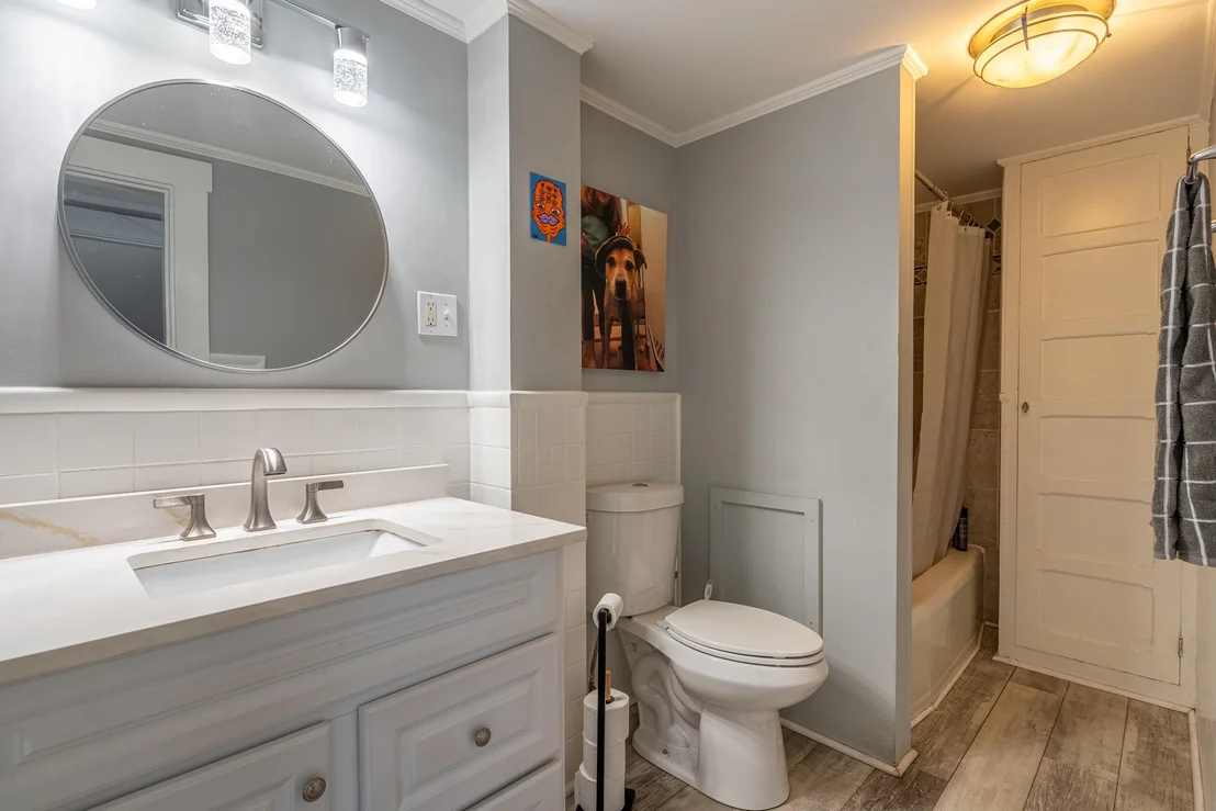 Photo of Unit A at 142A Broadway