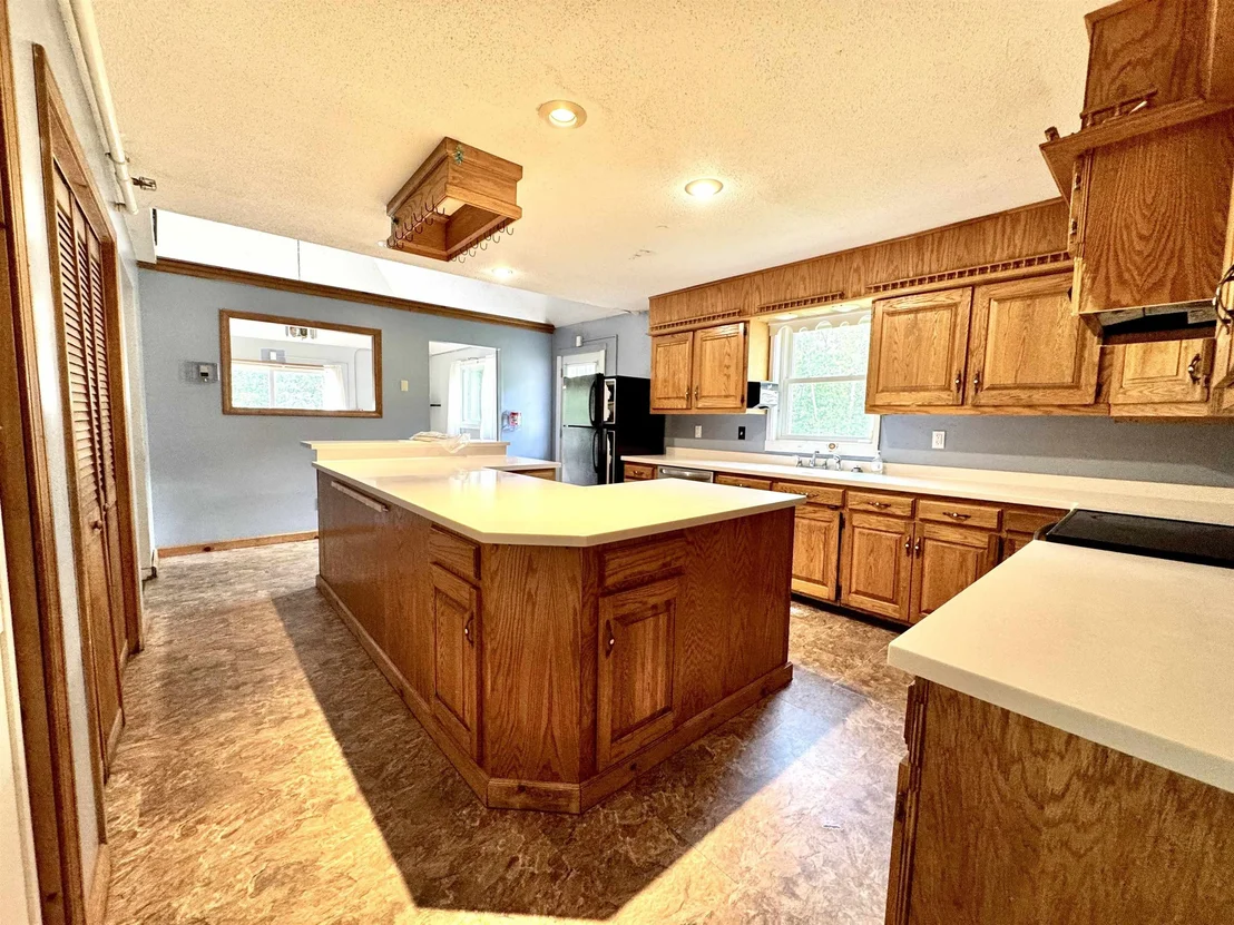 Photo of 18 Stoddard