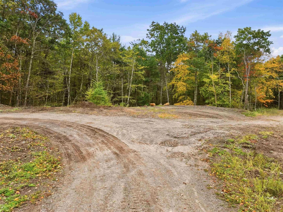 Photo of 47 Mathews