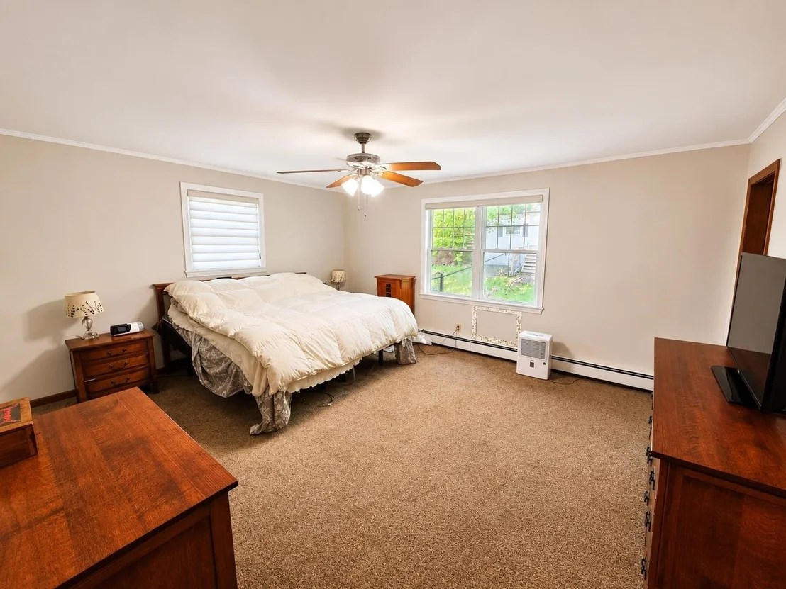 Photo of 69 Edgewood