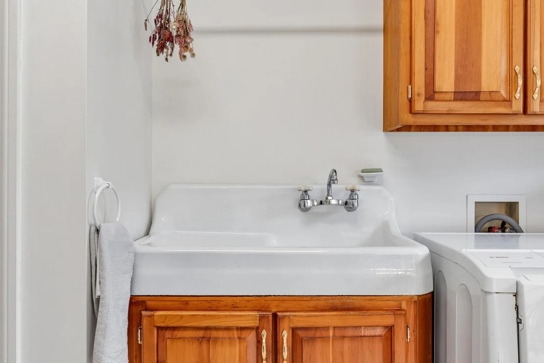 Photo of 302 Ledge Hill