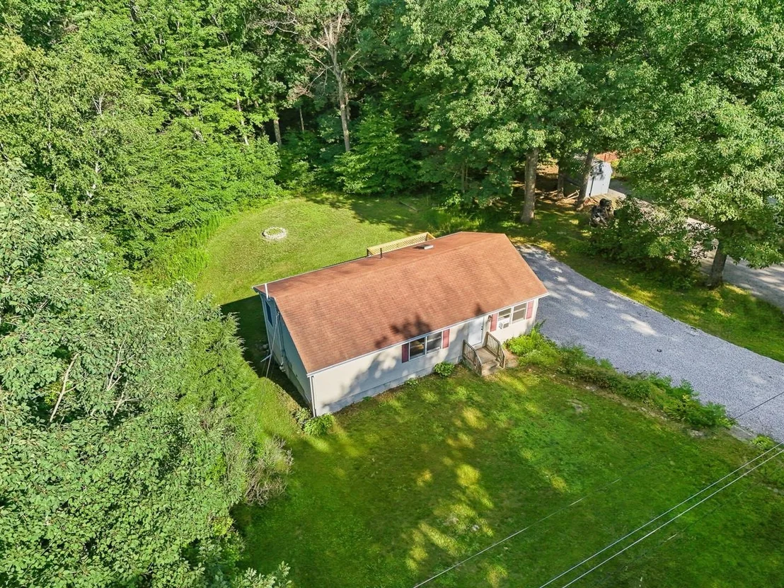Photo of 335 Deer Run