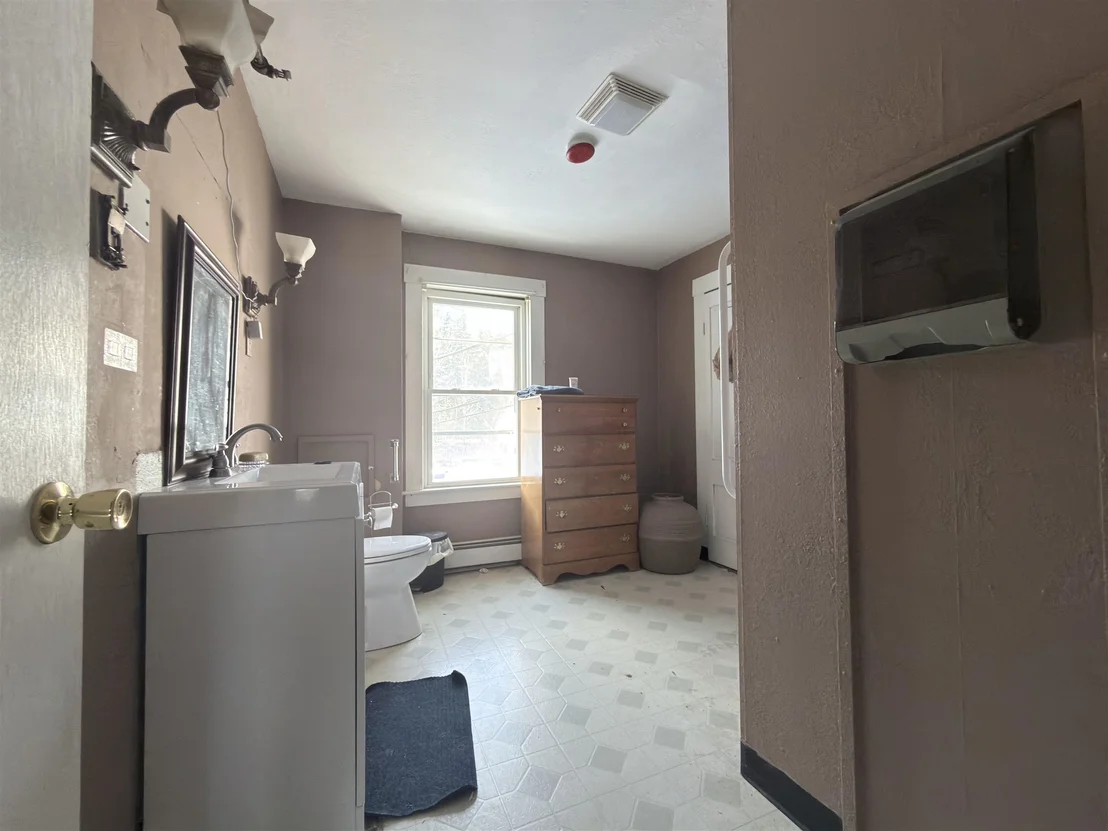 Photo of 1417 Main