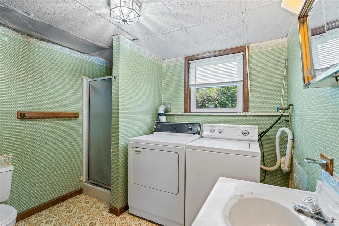 Photo of 17 Meadowbrook