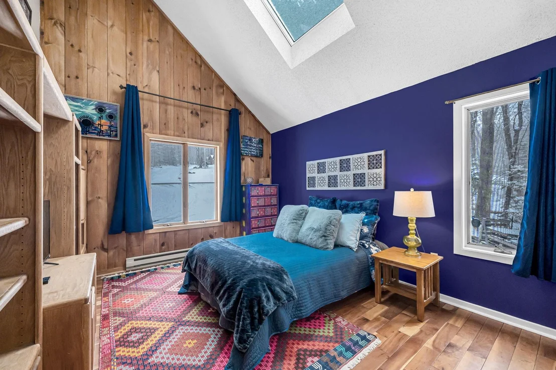 Photo of 36 Buckboard