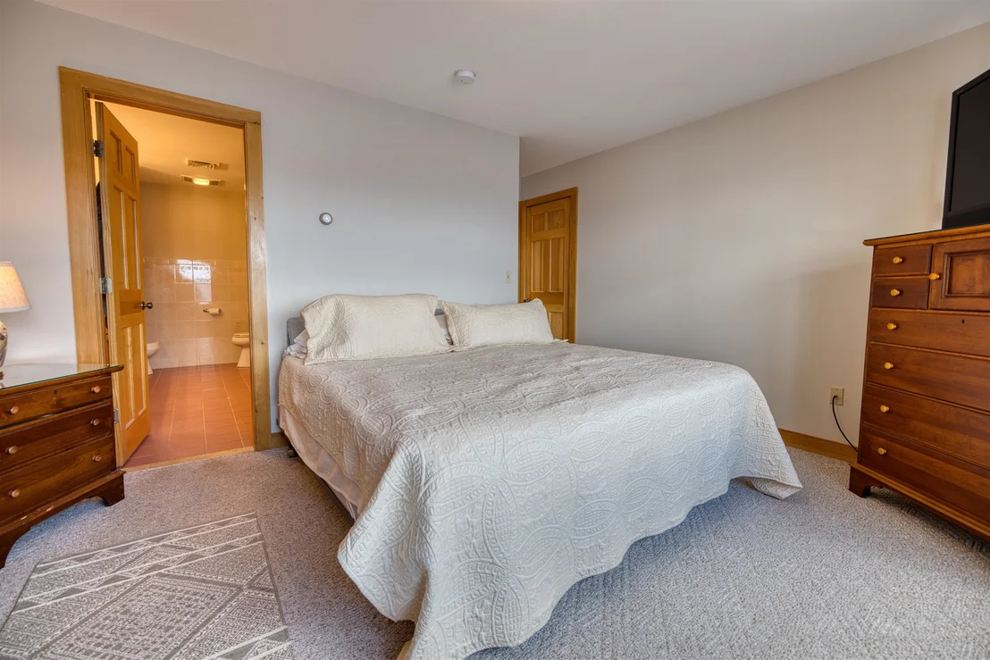 Photo of 52 Long Sands