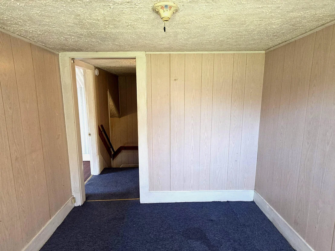 Photo of 360 Pond Hill
