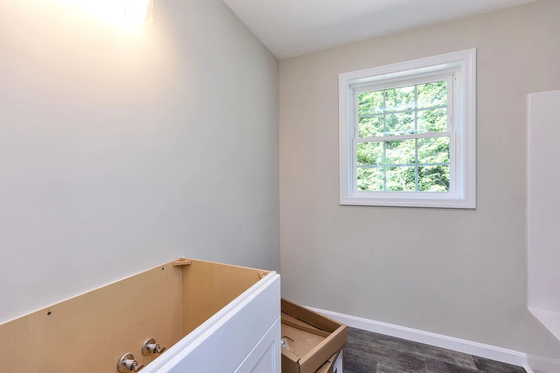 Photo of 32 Deerpoint