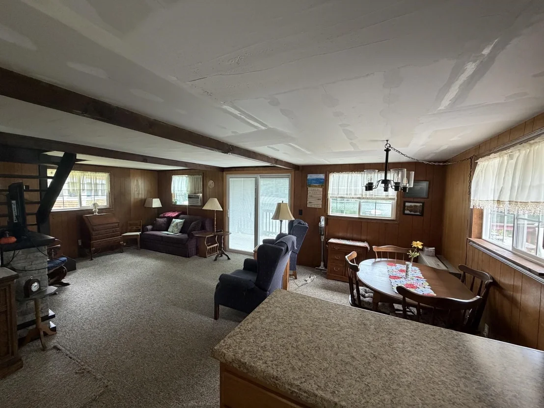 Photo of 428 Deer Meadow