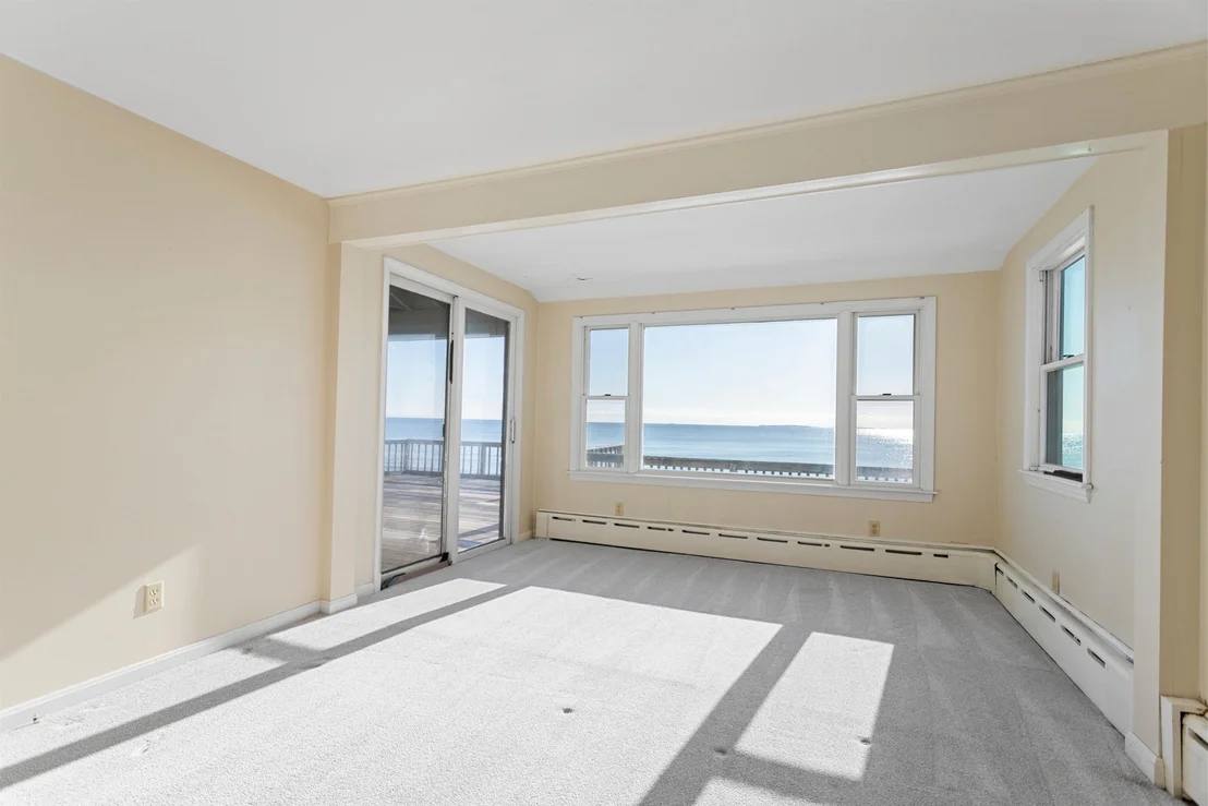 Photo of 1116 Ocean