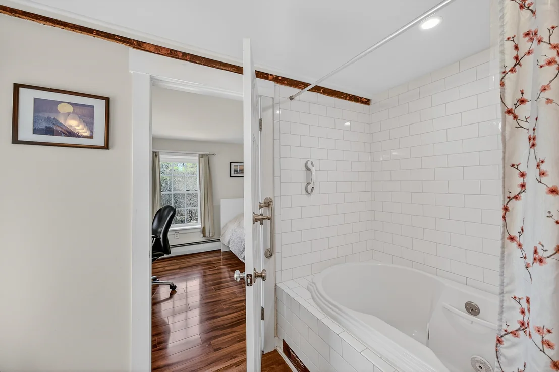 Photo of 138 Guider