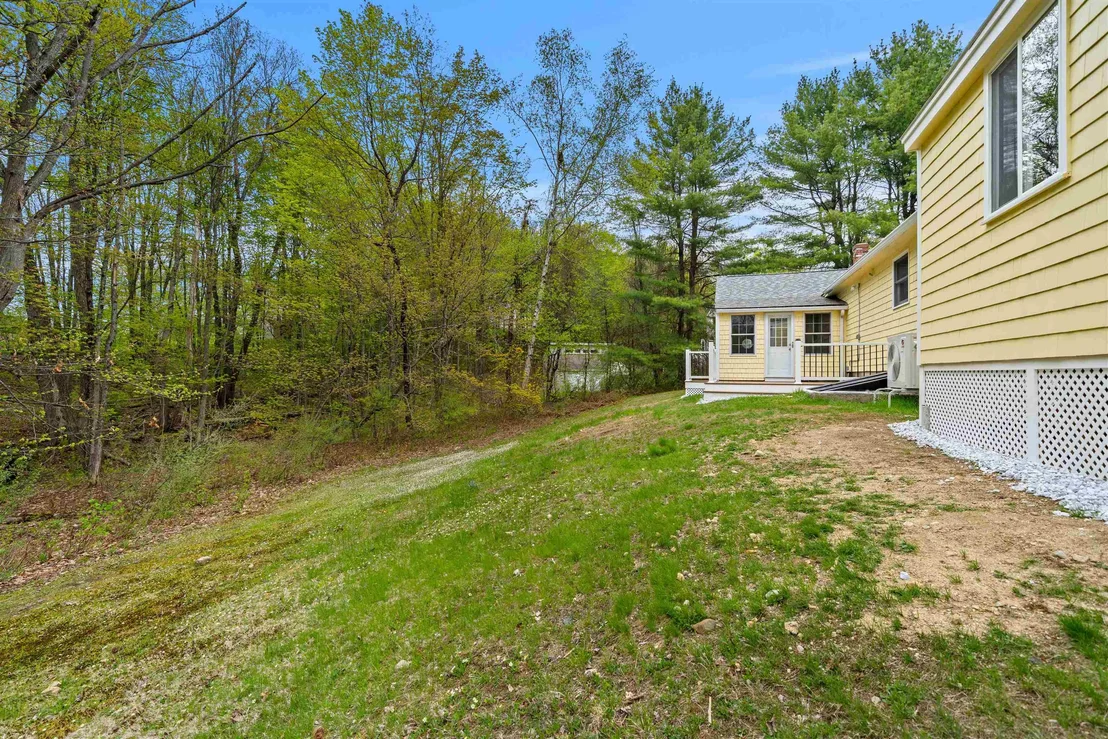 Photo of 6 Colonial