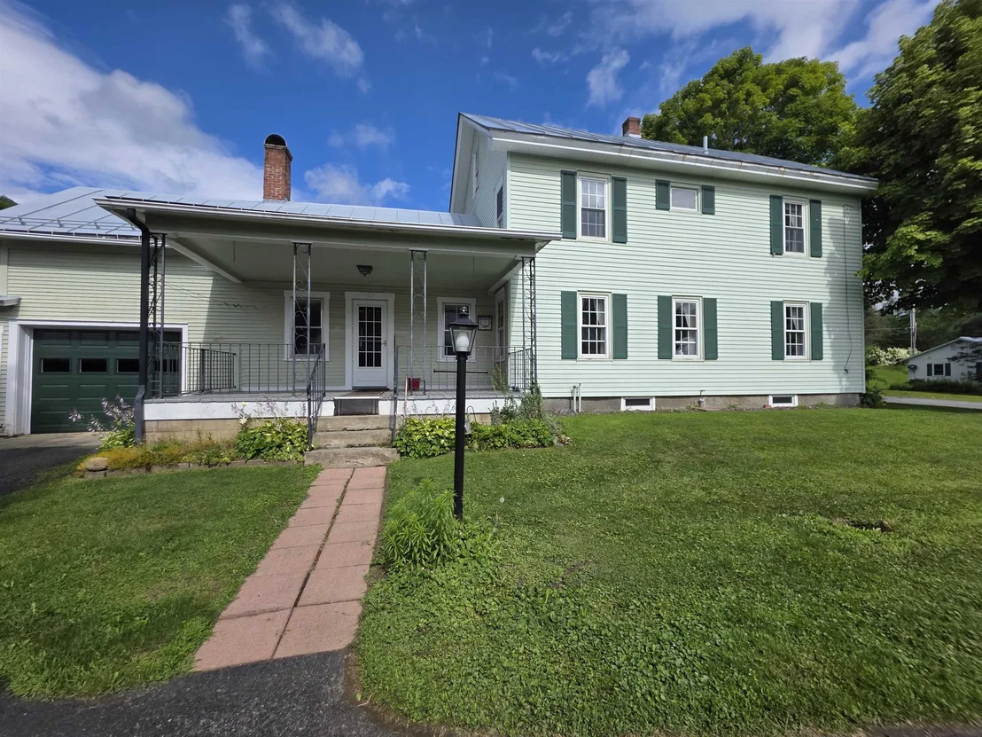 Photo of 15 Maple