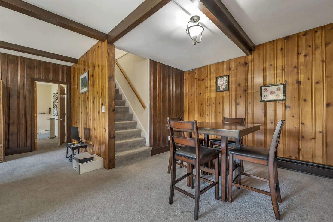 Photo of 166 Red Gate