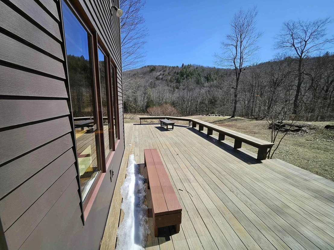 Photo of 1736 River