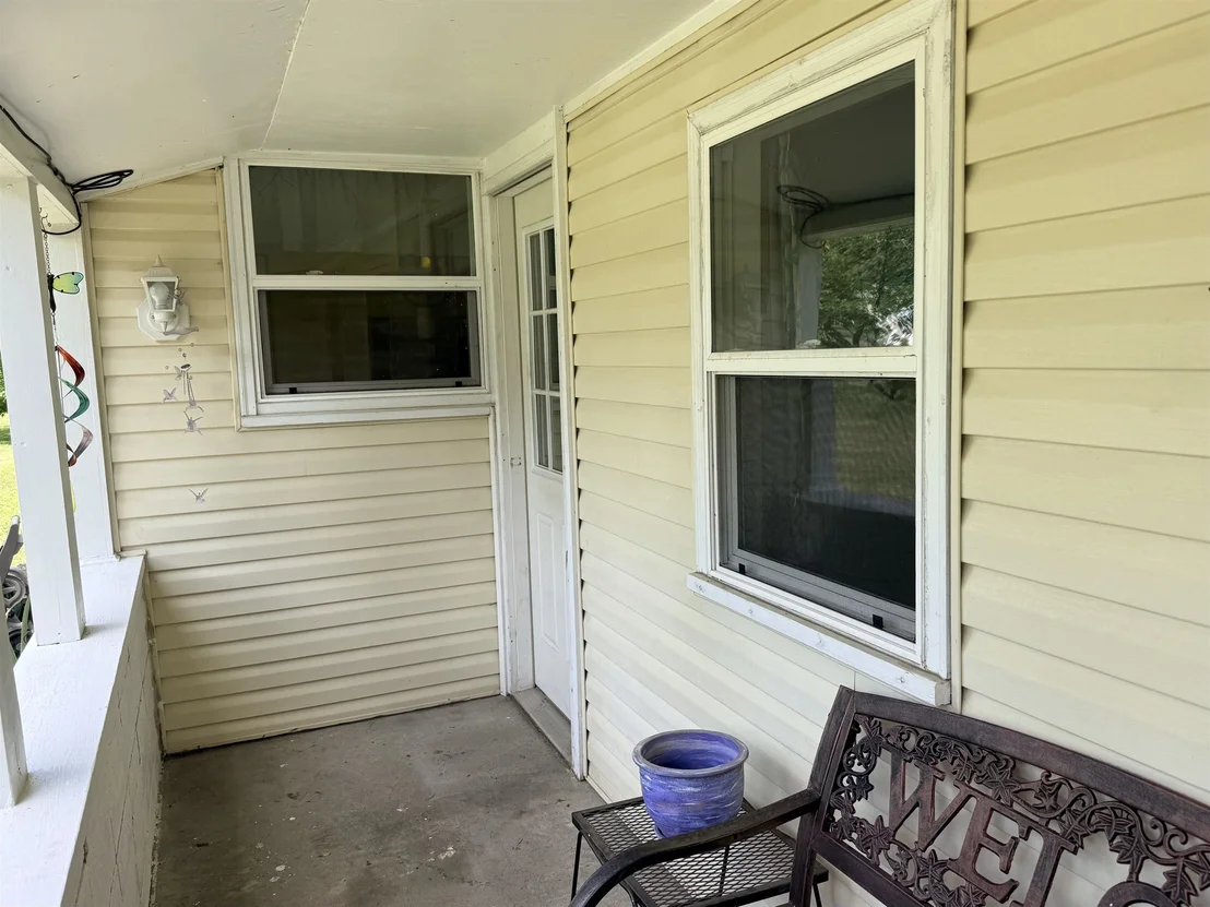 Photo of 759 Pond