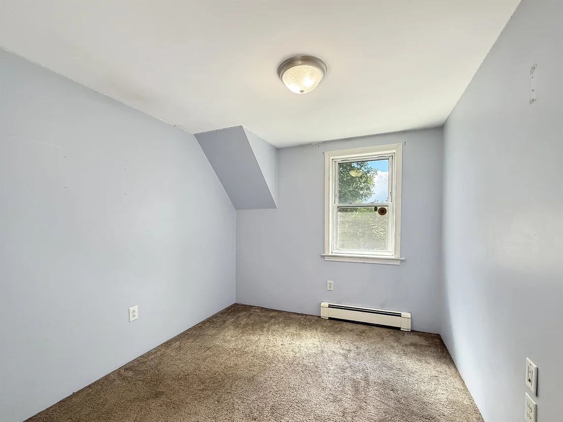 Photo of 465 Hillside