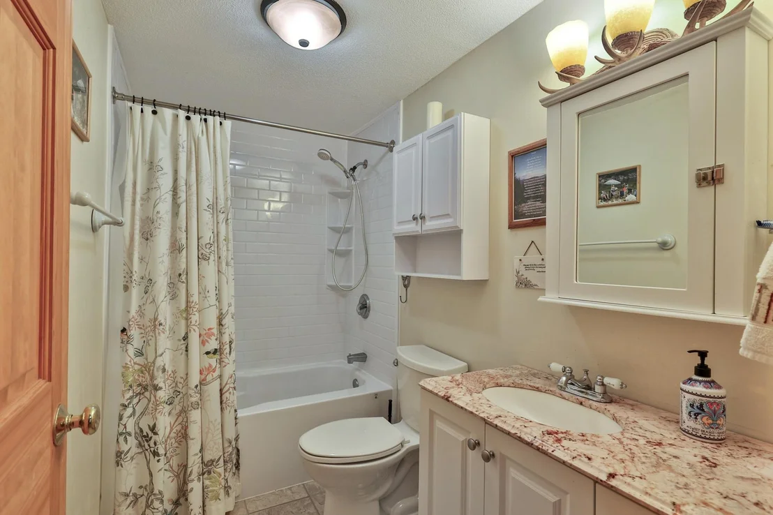 Photo of 253 Lookout