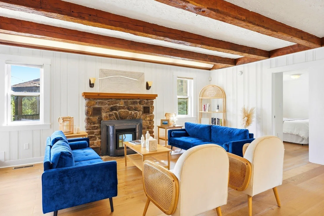 Photo of 257 Meredith Neck