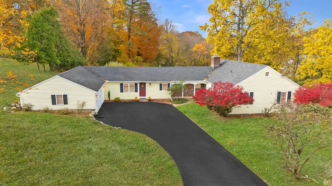 Photo of 7 Pinecrest