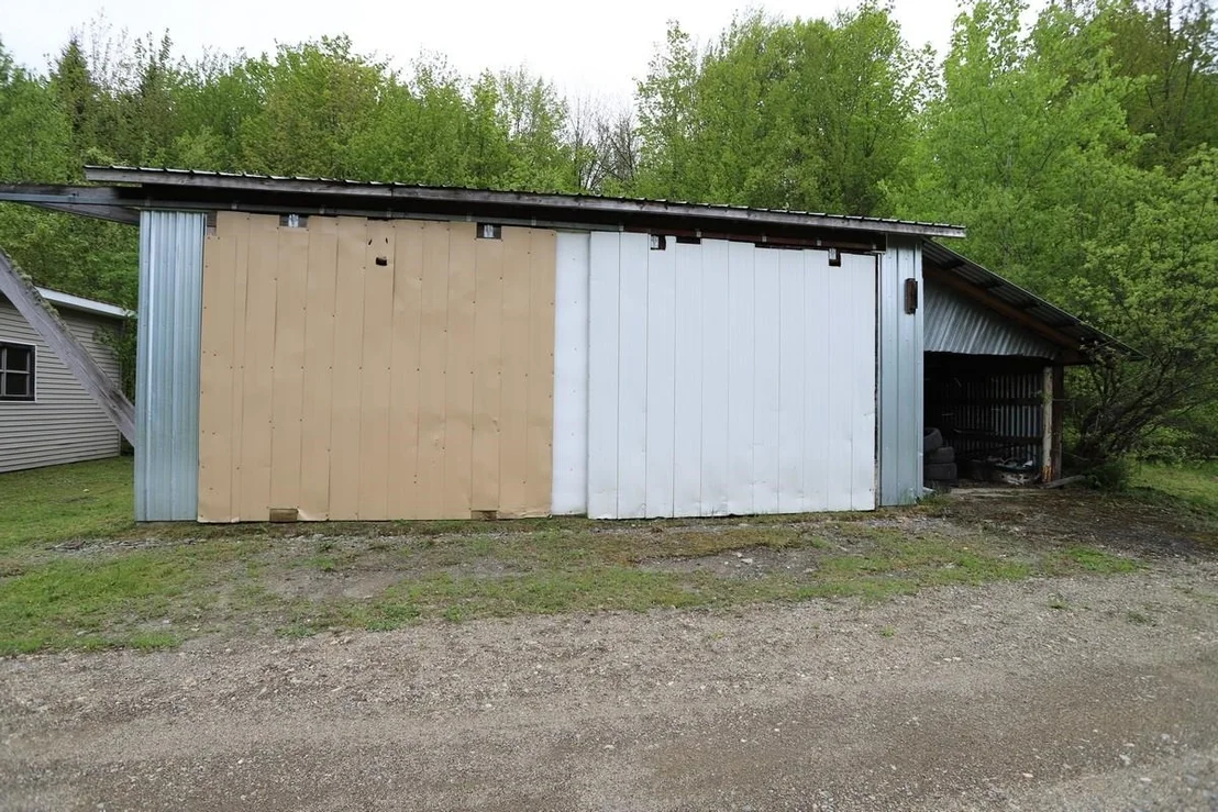 Photo of 760 Spencer Hill