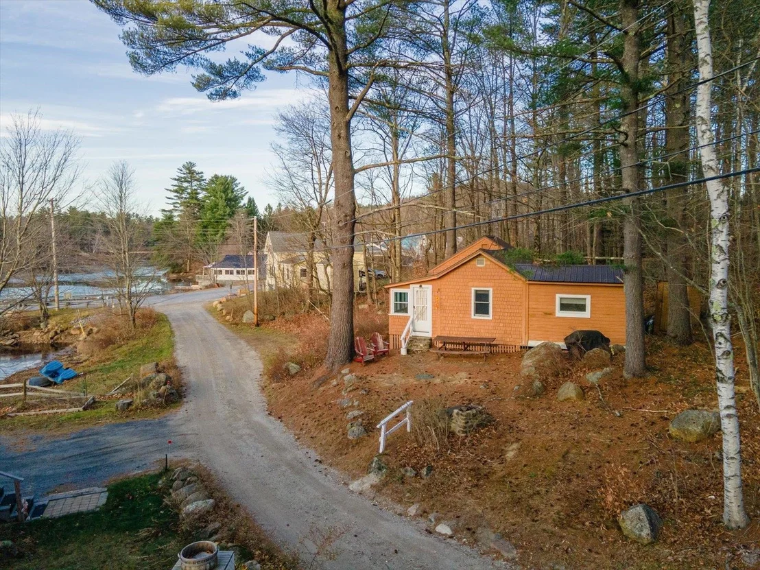 Photo of 15 Dead Brook