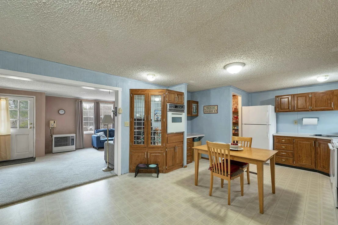 Photo of 9 Hemlock