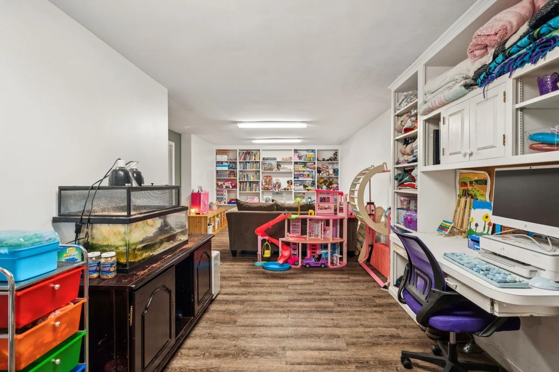Photo of 43 Hartness