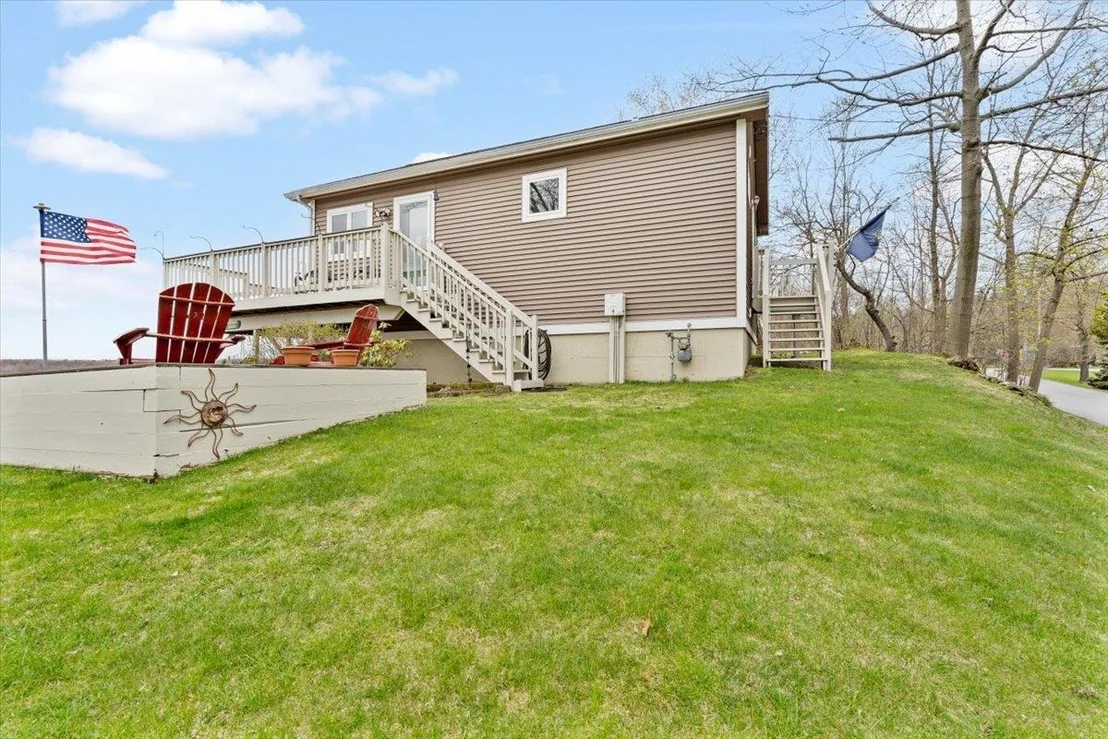Photo of 68 Whitecap