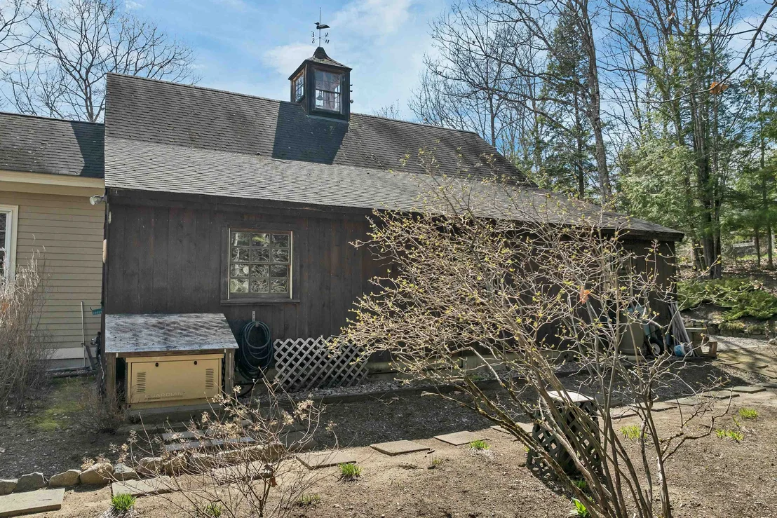 Photo of 1 River Heights