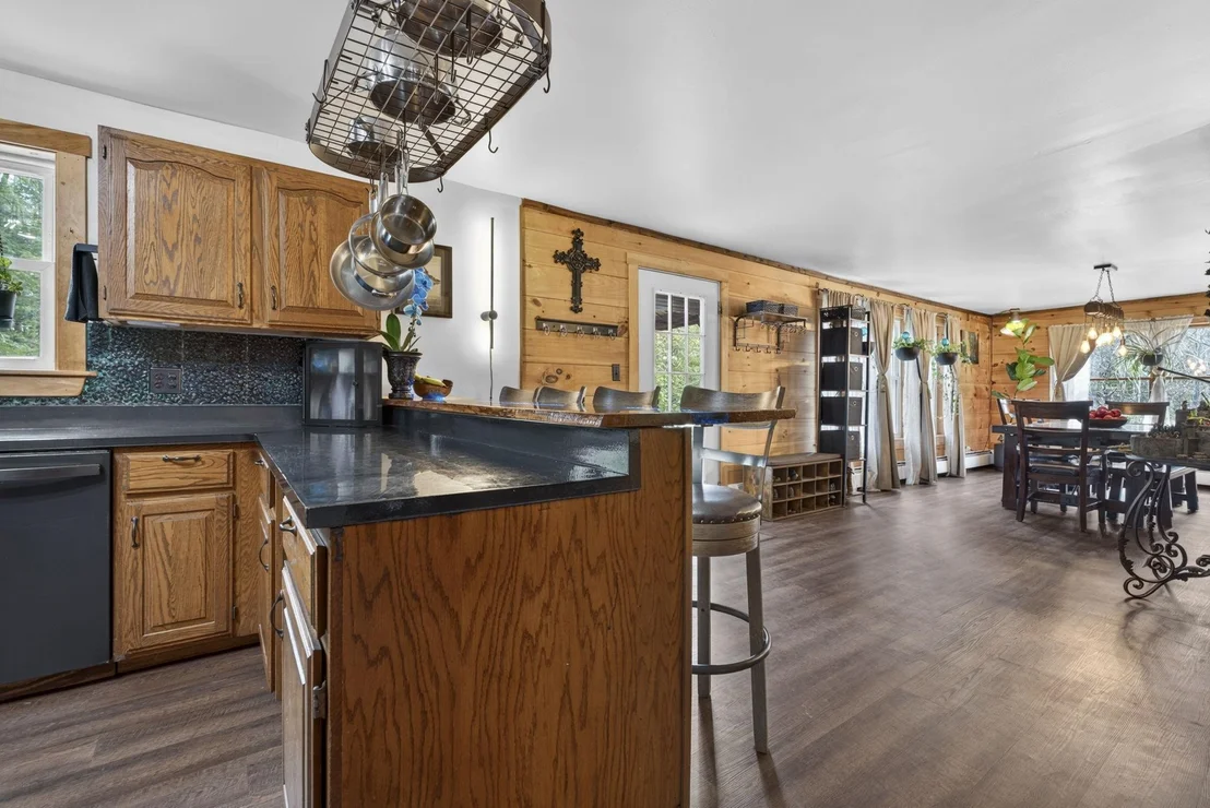 Photo of 333 Roby
