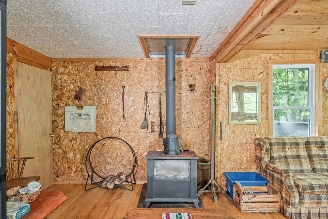 Photo of 243 Thompson