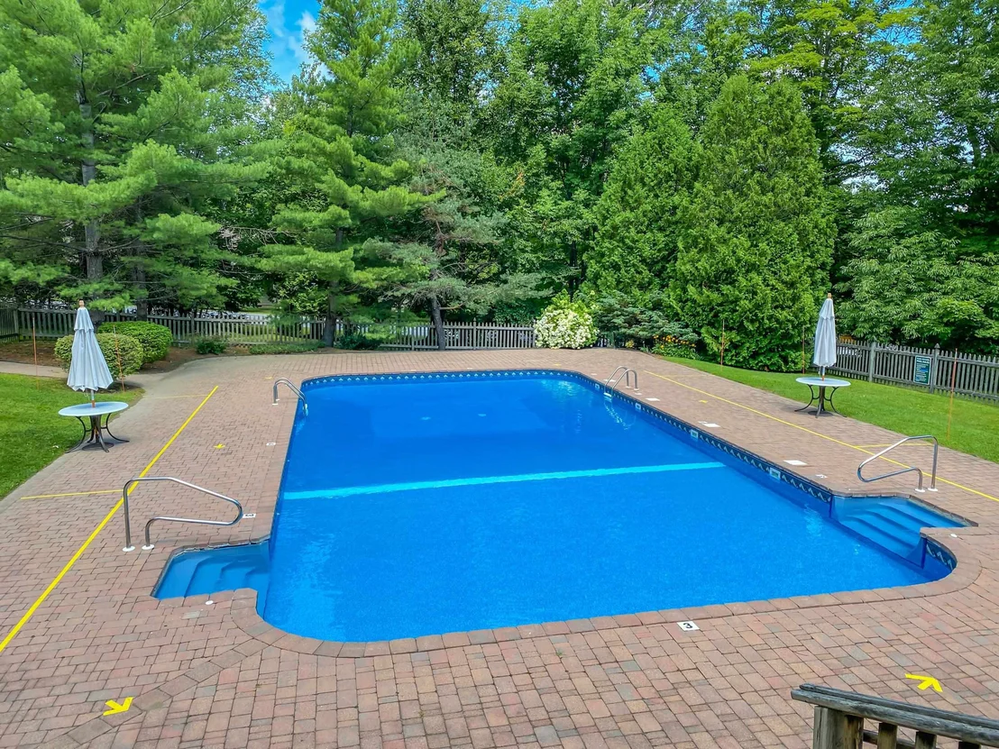 Photo of 15 Bears Den