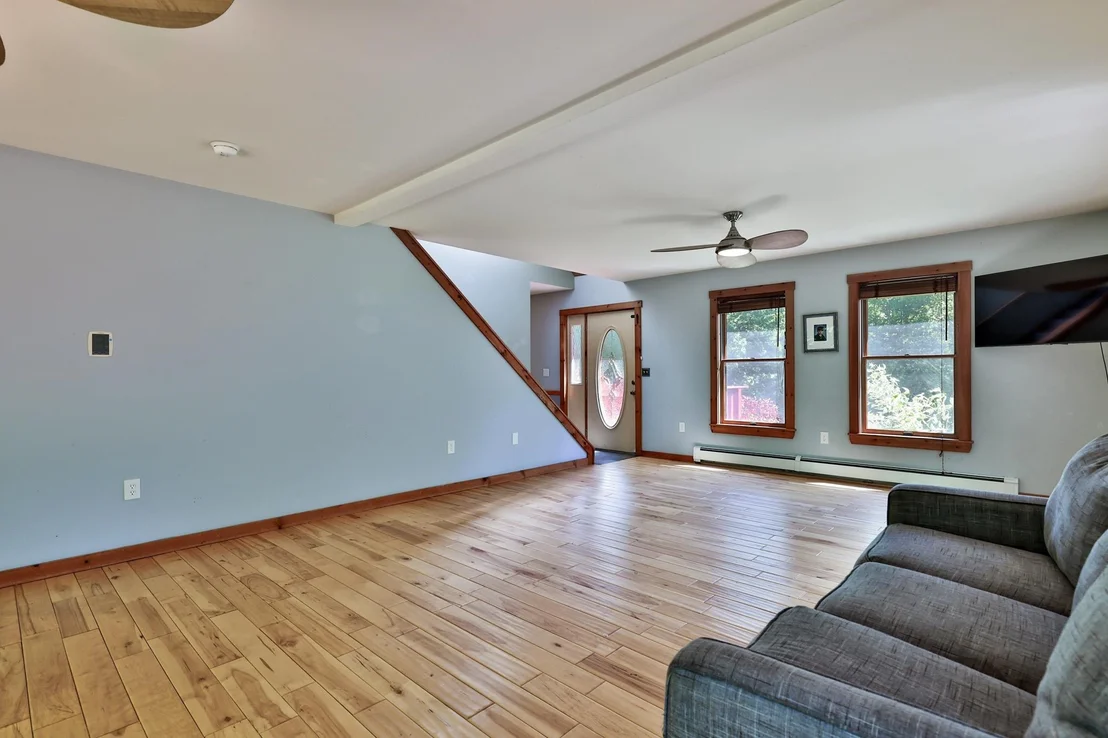 Photo of 38 Stony Brook