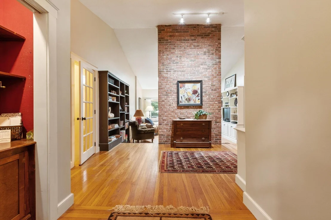 Photo of 29 Carpenter Hill