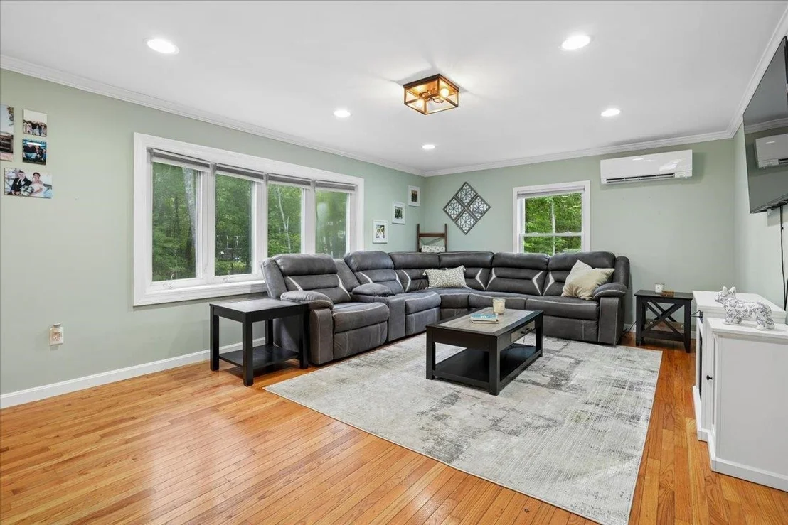 Photo of 319 Windham