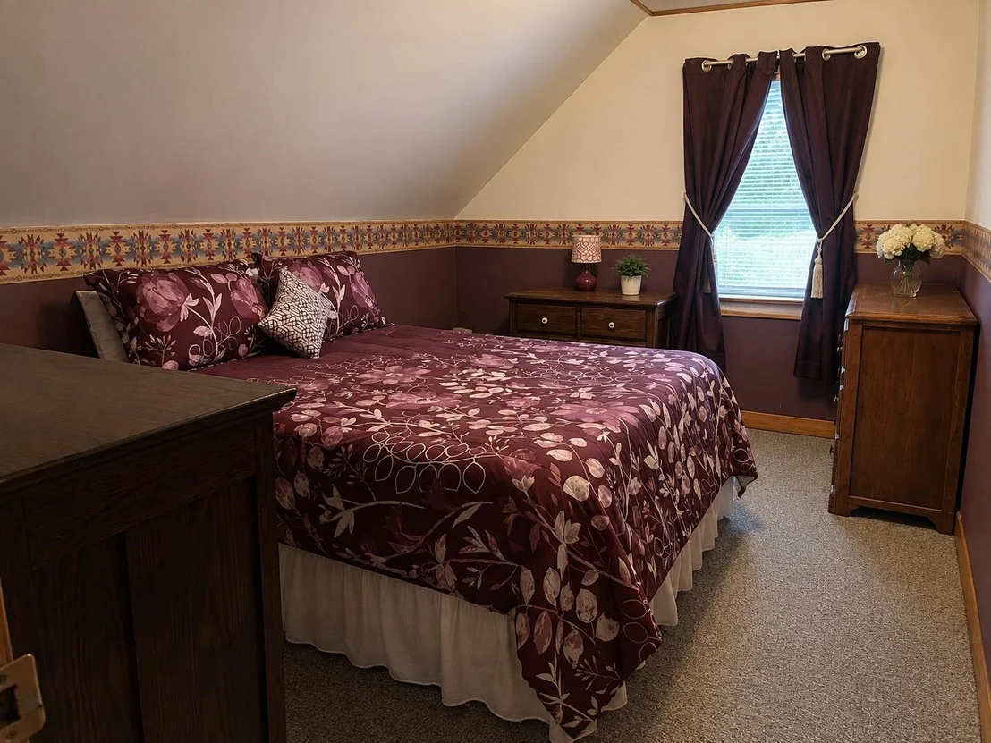 Photo of 1230 Roaring Brook