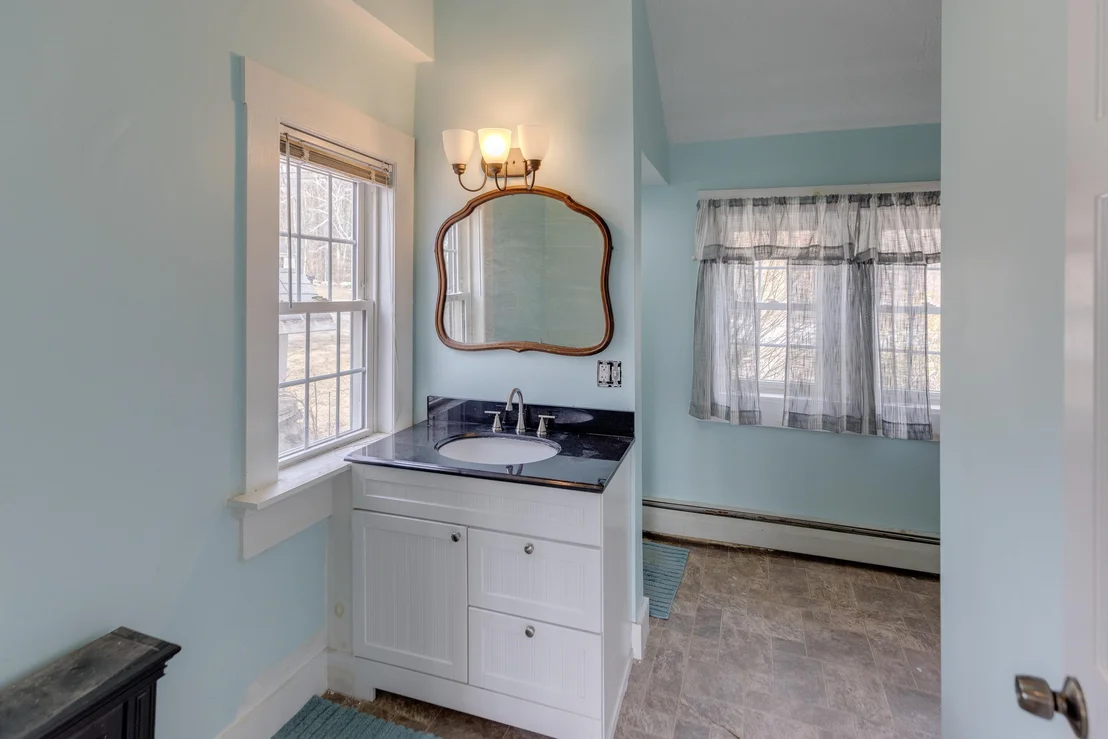 Photo of 60 Winona