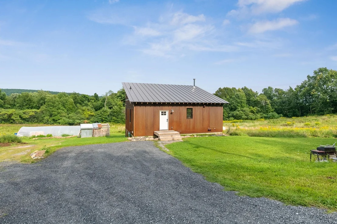 Photo of 2944 Shellhouse Mountain