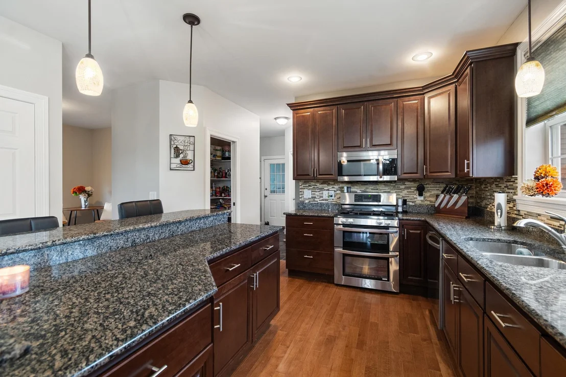 Photo of 8 Meadow View
